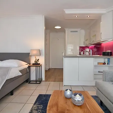 Metropol, Whg 2, Landseite Apartamento *